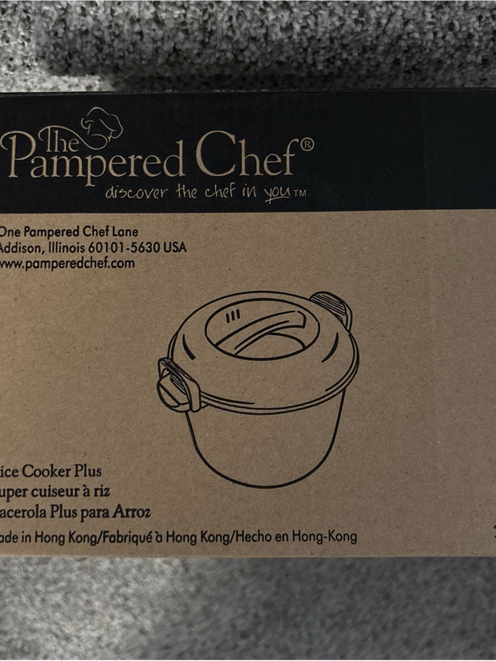 New Pampered Chef Microwave  Rice Cooker Plus #2779, also Steams Vegetables